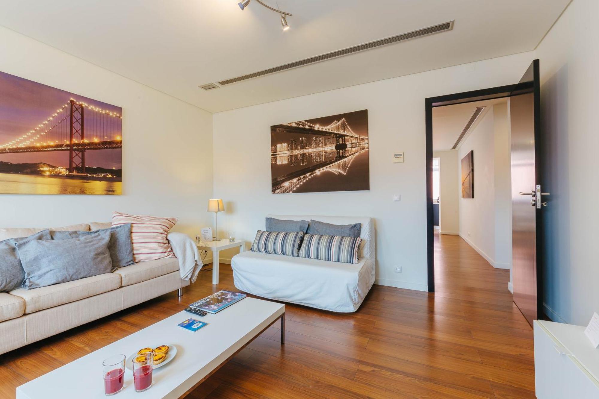 Rent4rest Family & Friends In Roma Avenue *