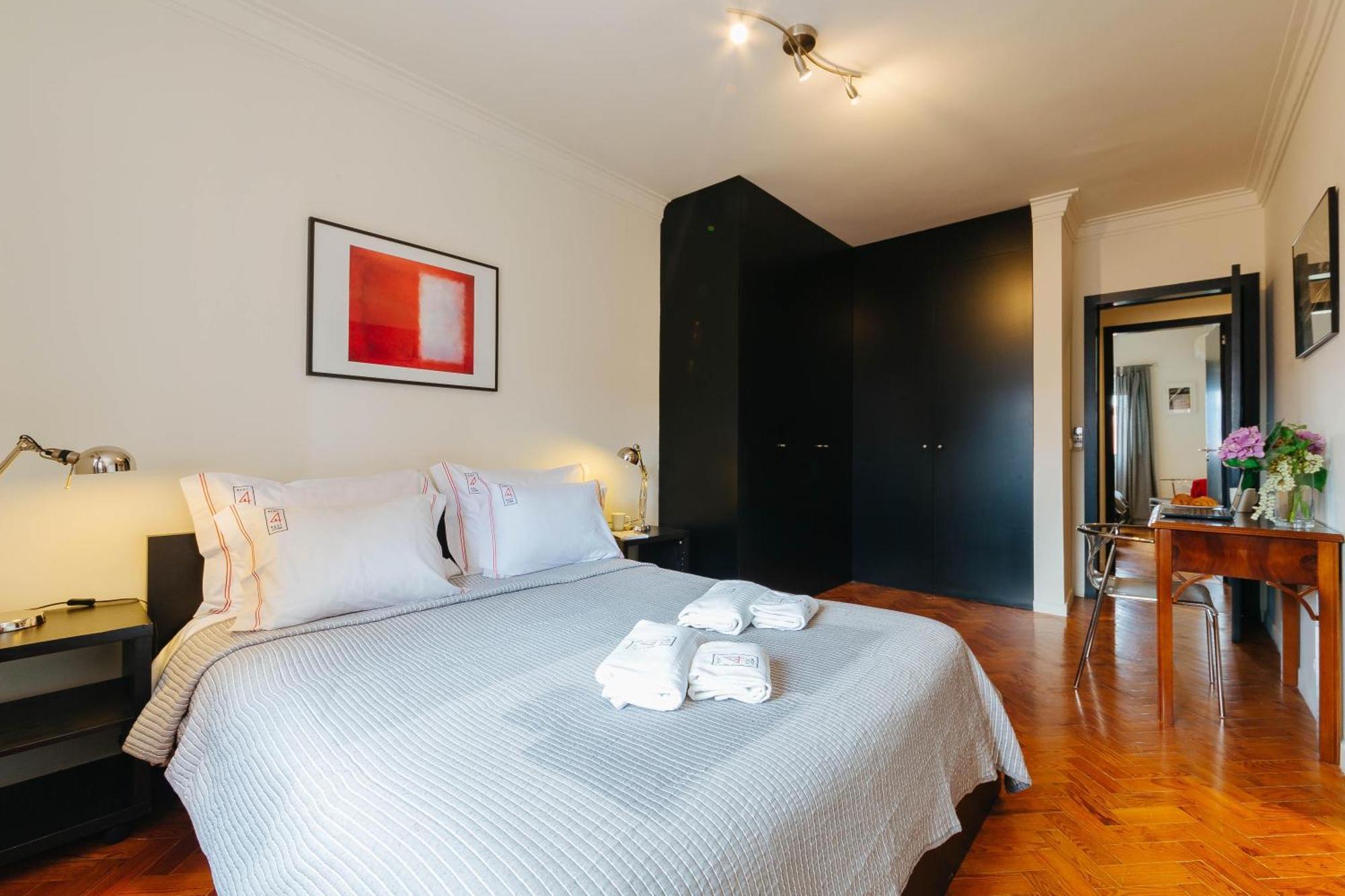 Rent4rest Family & Friends In Roma Avenue *