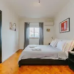 Rent4Rest Lisbon Family & Friends Apartment In Roma Avenue