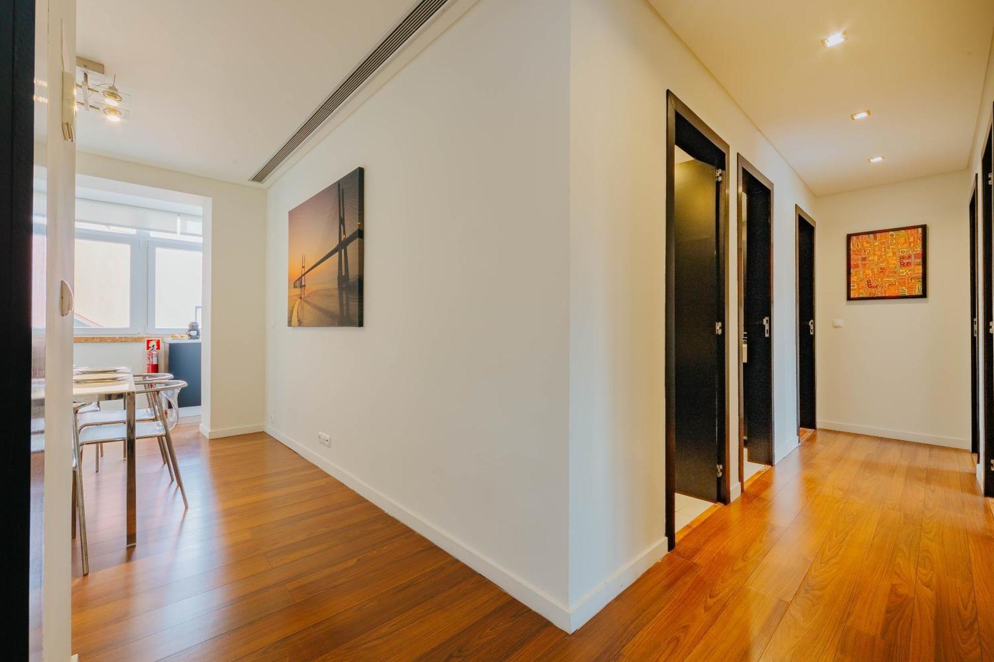 Apartamento Rent4Rest Lisbon Family & Friends Apartment In Roma Avenue *